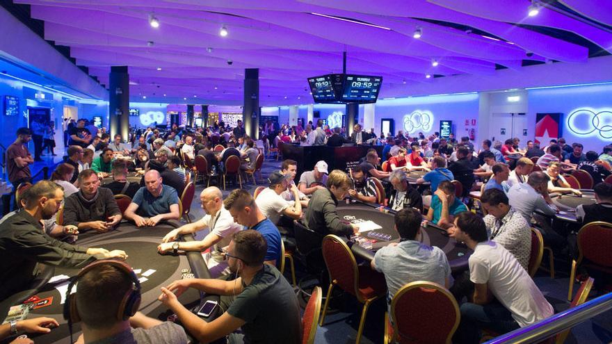 Una vista general del Poker Room de Casino Marbella en PokerStars 2017.