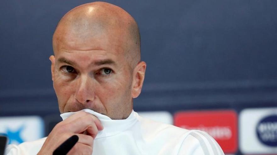 Zidane: &quot;No haremos pasillo al Barça. Es decisión mía&quot;