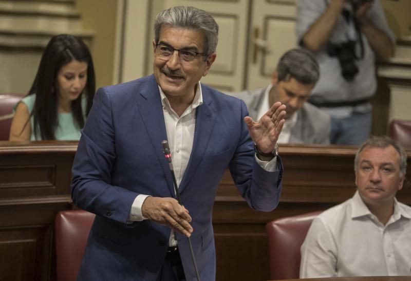 Pleno en el Parlamento de Canarias (21/06/2017)