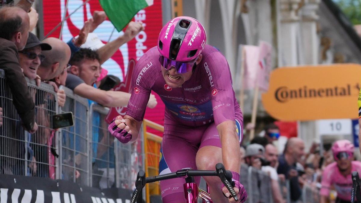 Mads Pedersen, ganador de la 13ª etapa del Giro.