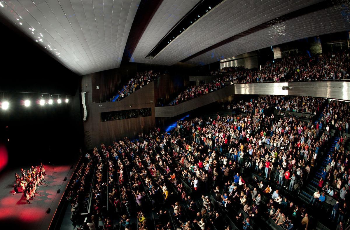 El Auditorio Fibes durante El Falla en Sevilla 2025.