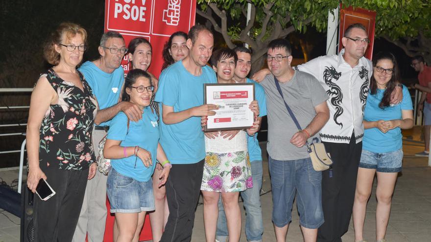 Los cuidadores de Apami, premio Alberto Gradolí de PSPV de Catarroja