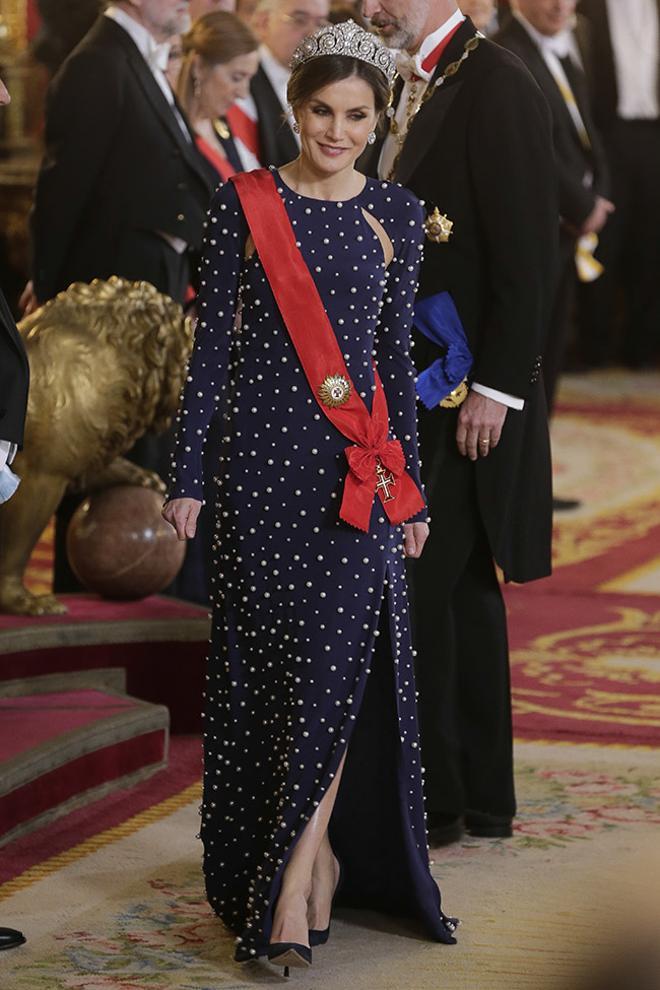 La reina Letizia durante la cena de gala en honor al presidente de Portugal
