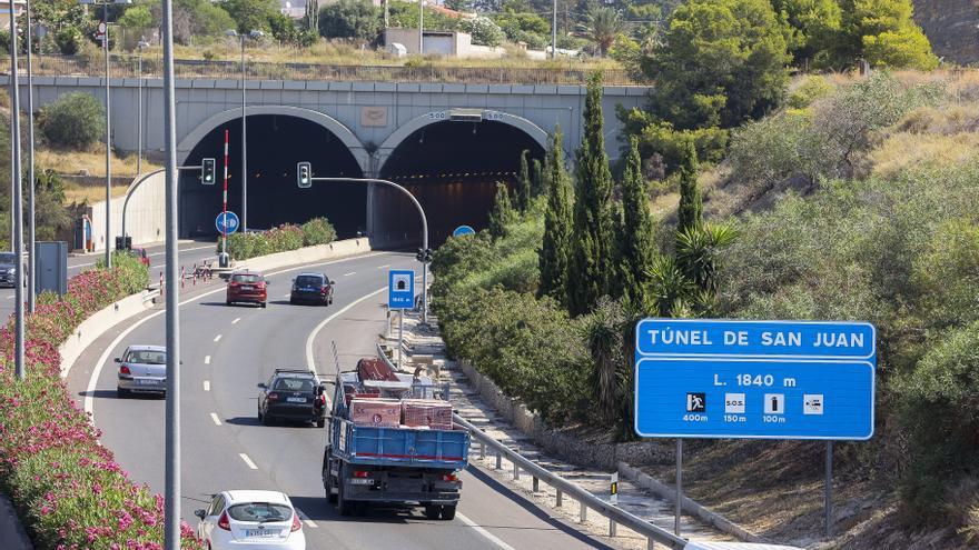 Los radares del túnel de Sant Joan, líderes en sanciones de la provincia, ponen 98 multas cada día