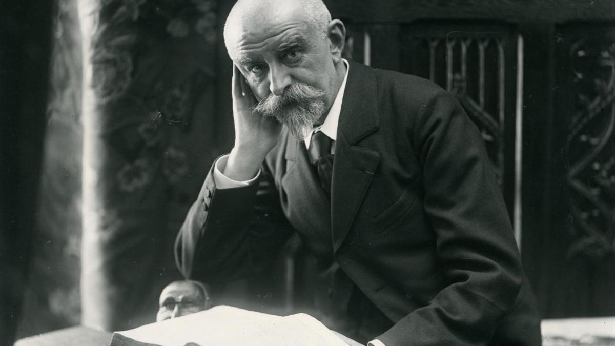 Huysmans, fotografiado por André Taponier, al final de su vida.