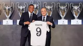 Presentación Mbappé con el Real Madrid, en directo hoy: última hora desde el Bernabéu