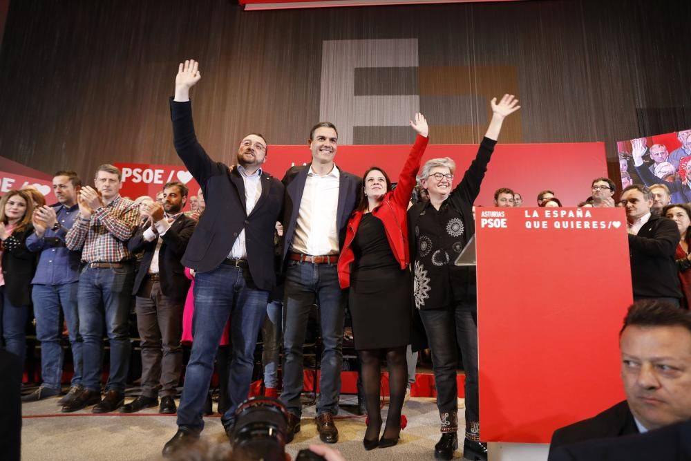 Mitín de Pedro Sánchez en Gijón