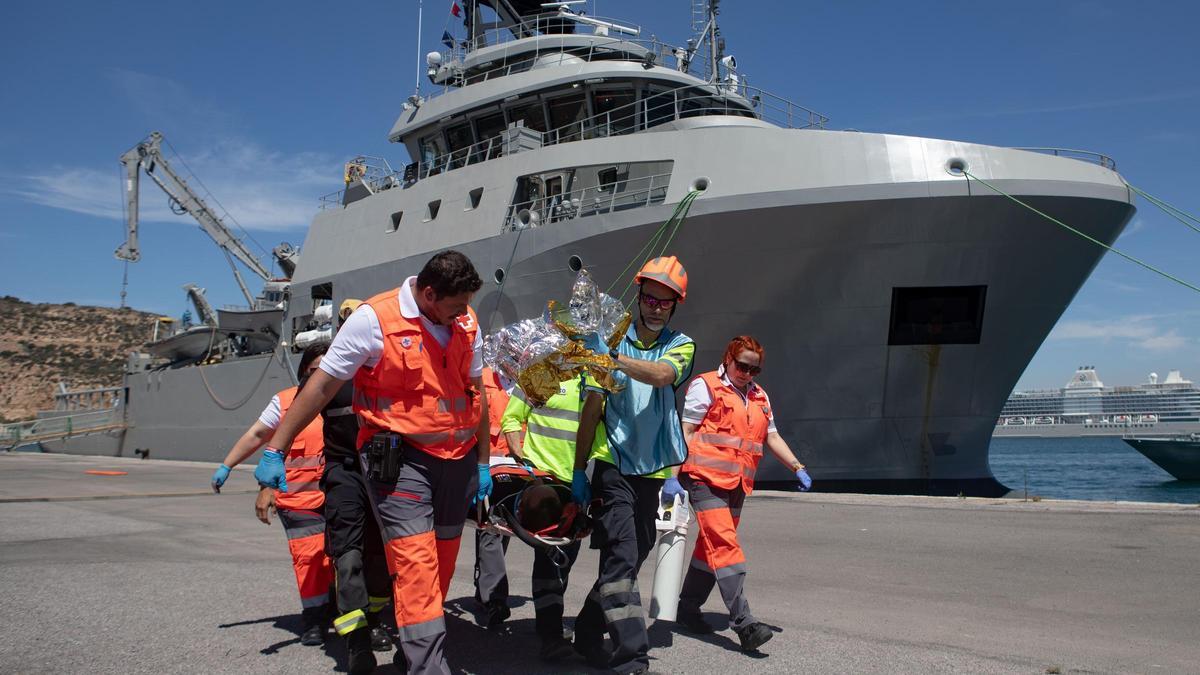 La Armada entrena en Cartagena su capacidad de respuesta ante un accidente