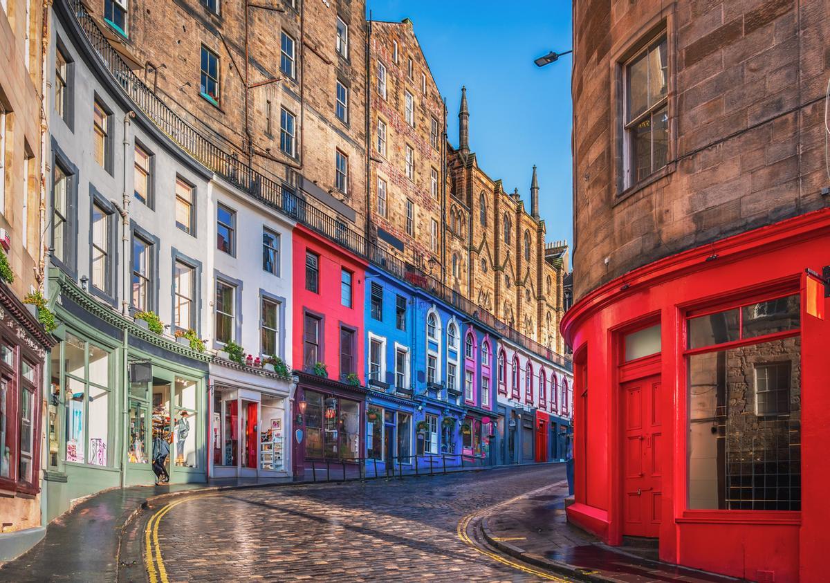 Victoria Street es la calle más fotogénica de Edimburgo