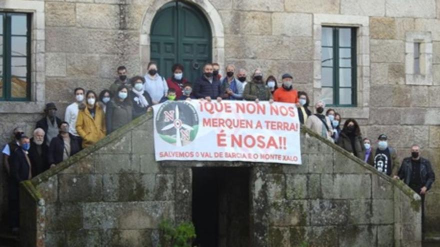 Ruta por los pazos afectados por el parque de As Encrobas