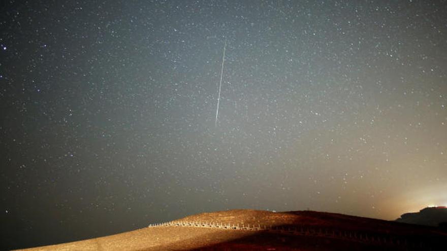 Cómo ver la lluvia de Perseidas este fin de semana