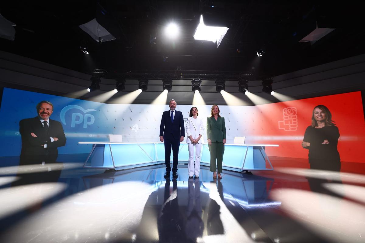 EN IMÁGENES | Así ha sido el cara a cara entre Pilar Alegría y Jorge Azcón por el 8F en Aragón TV