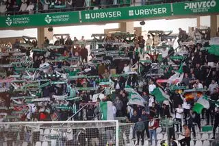 Córdoba CF-Eibar | Las imágenes de la afición en El Arcángel