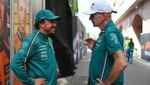 Fernando Alonso y Adrian Newey