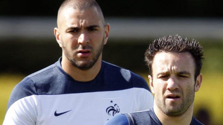 Valbuena, junto a Benzema con la selección francesa.