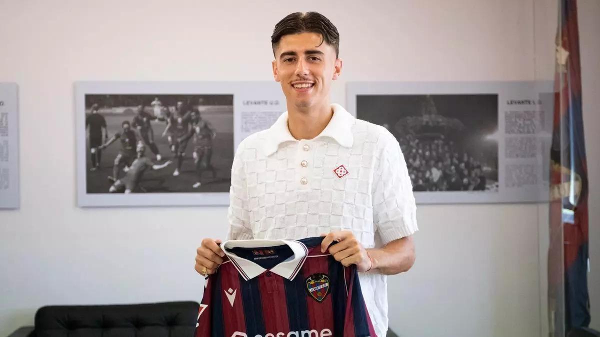 Dani Requena, jugador del Villarreal cedido al Levante.