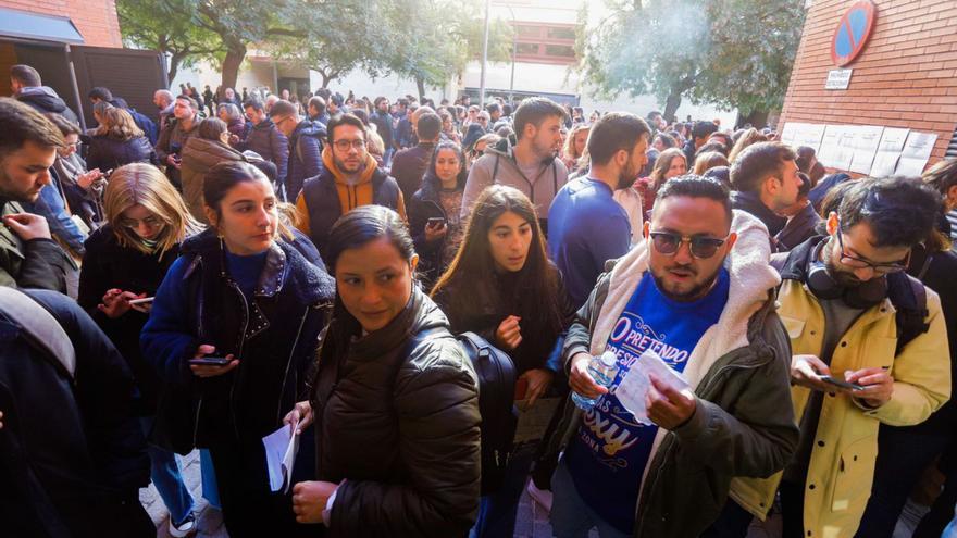 Examen para las oposiciones de Sanidad del pasado año. | LEVANTE-EMV