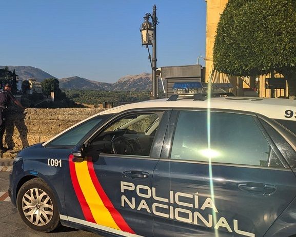 Radiopatrulla de la Policía Nacional en Ronda.
