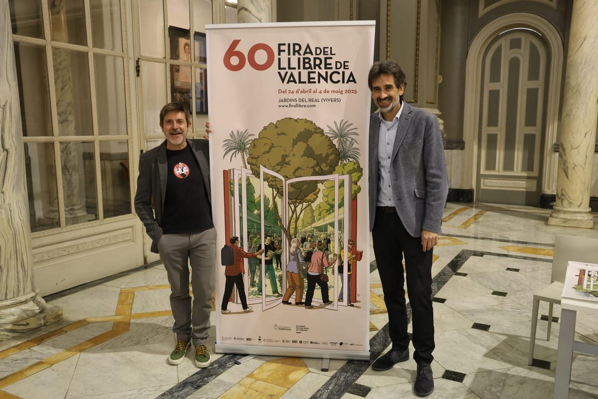 El ilustrador Paco Roca y el concejal de Cultura Jose Luis Moreno