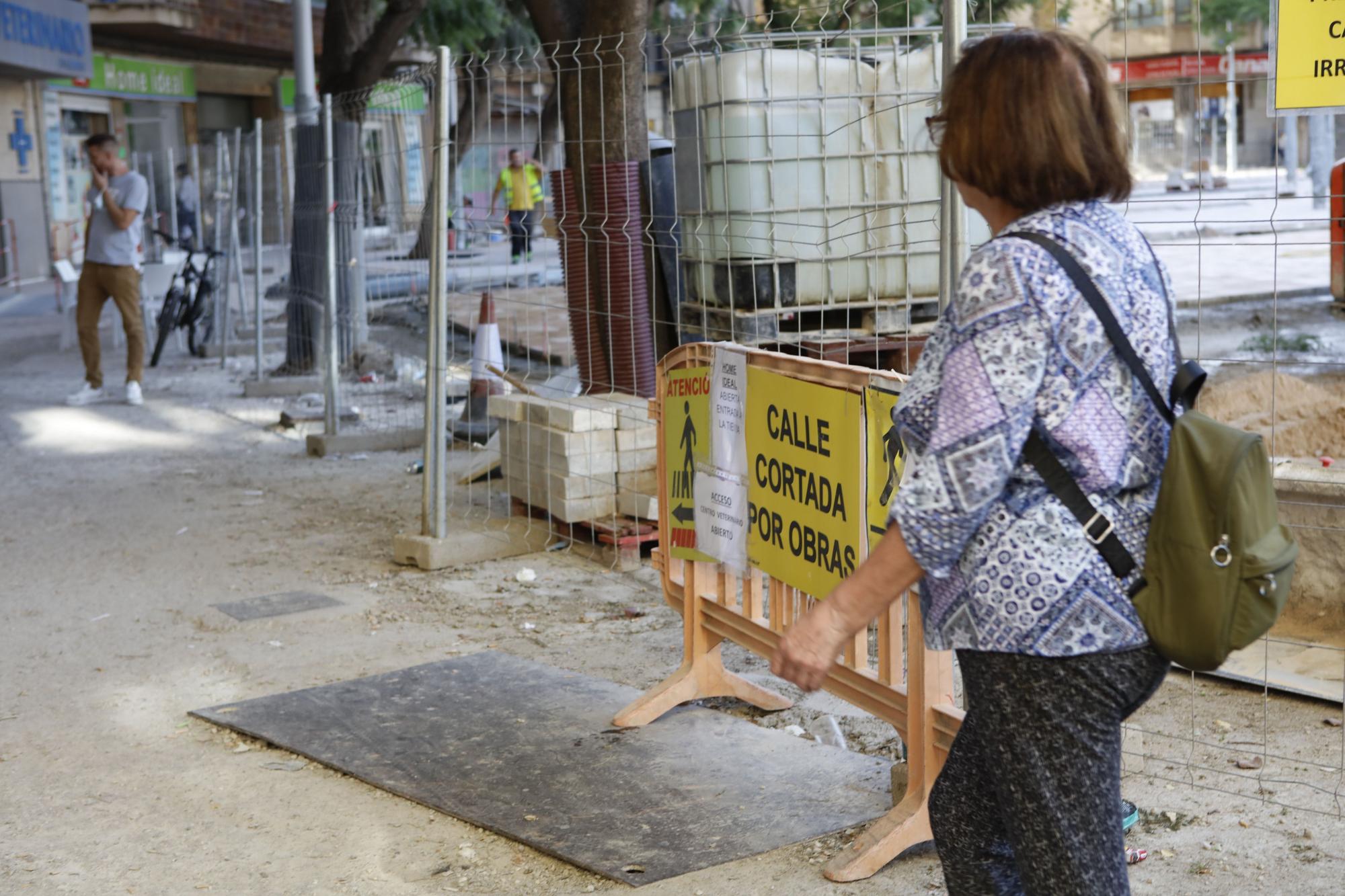 Vom Verkehrslärm zur Fußgängerzone: So sieht der Carrer Nuredduna in Palma de Mallorca jetzt aus