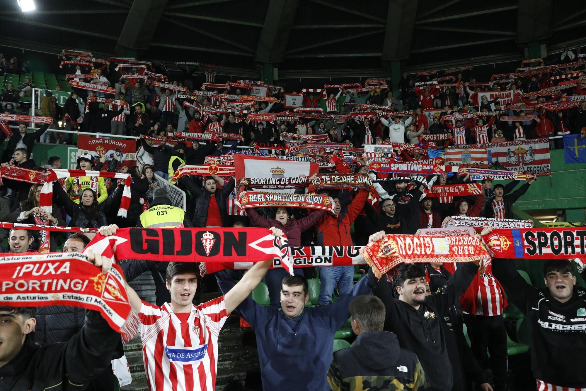 Así fue (en imágenes) el partido de Copa Racing-Sporting, y el viaje de la Mareona