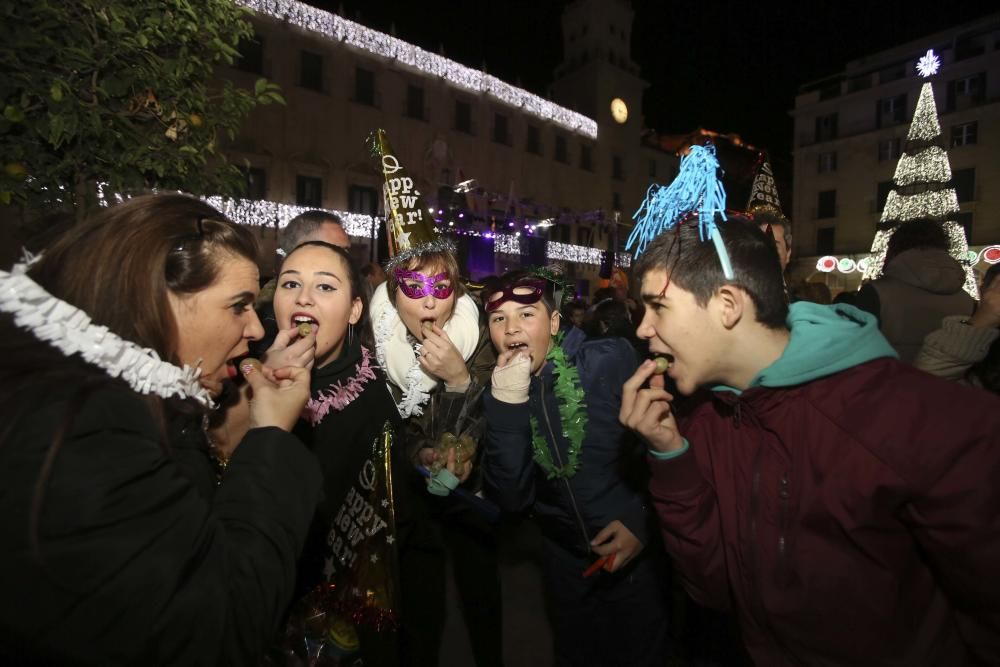 La Nochevieja 2018 en la Plaza del Ayuntamiento de Alicante