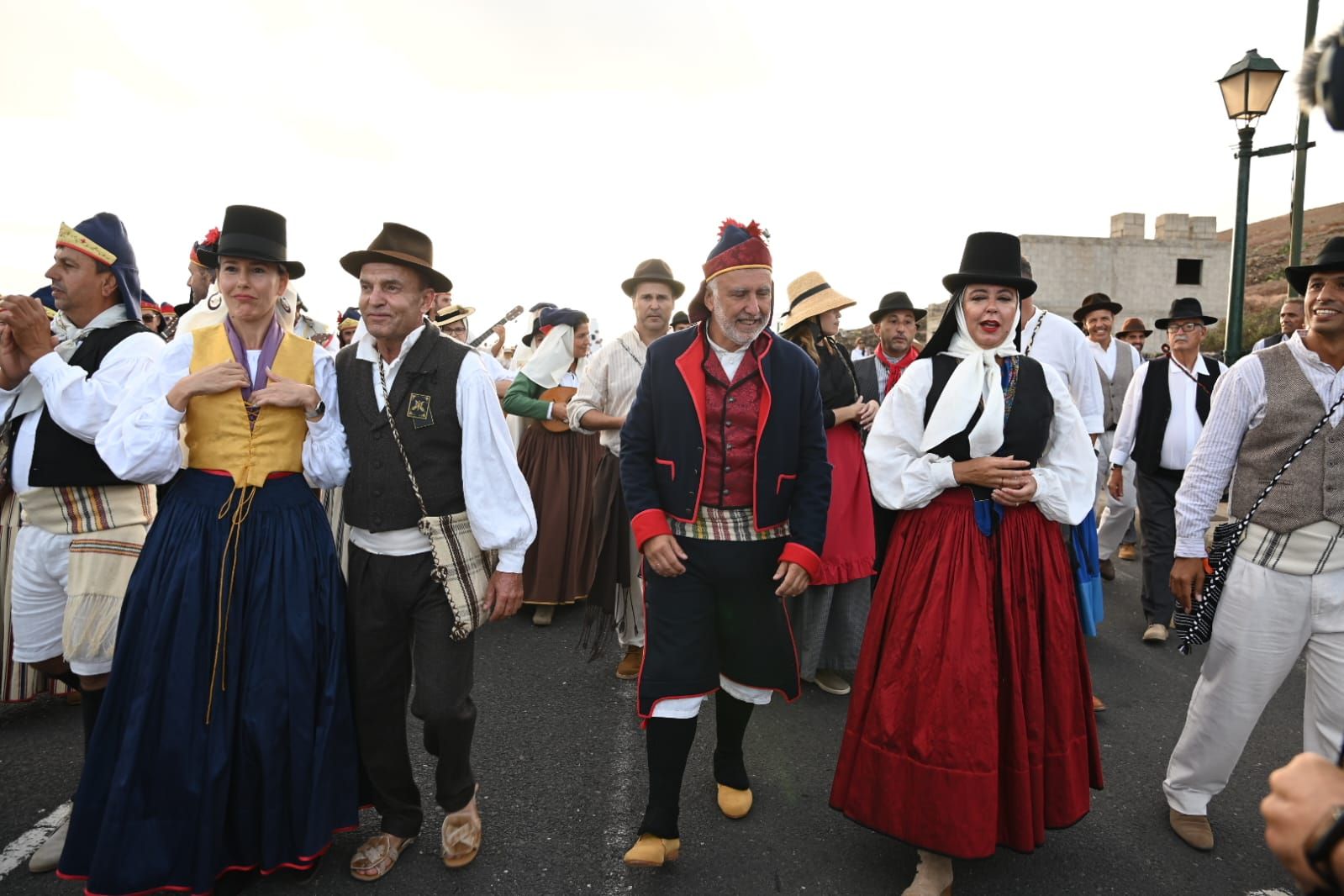 Ángel Víctor Torres acude a la ofrenda a la Virgen de Los Dolores, en Lanzarote