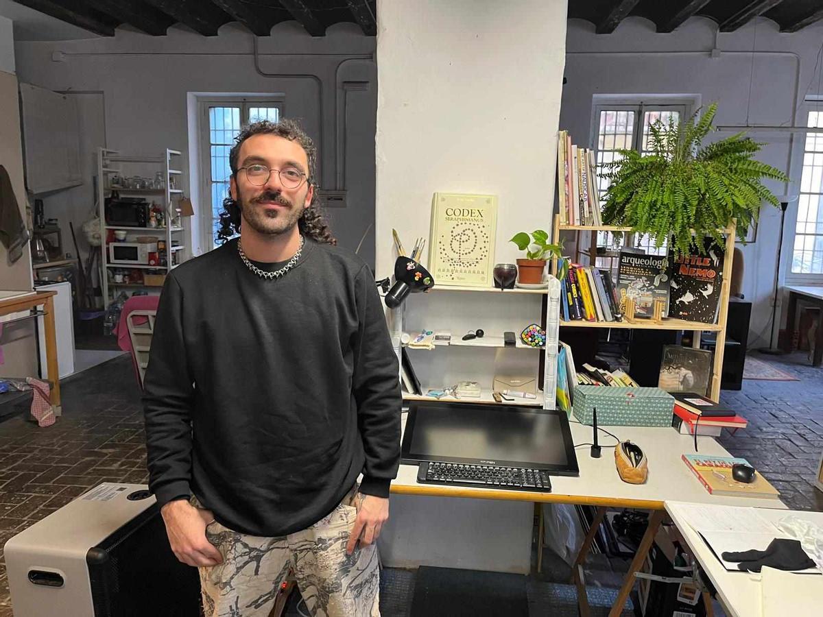 Pau Roda, en su estudio en València.