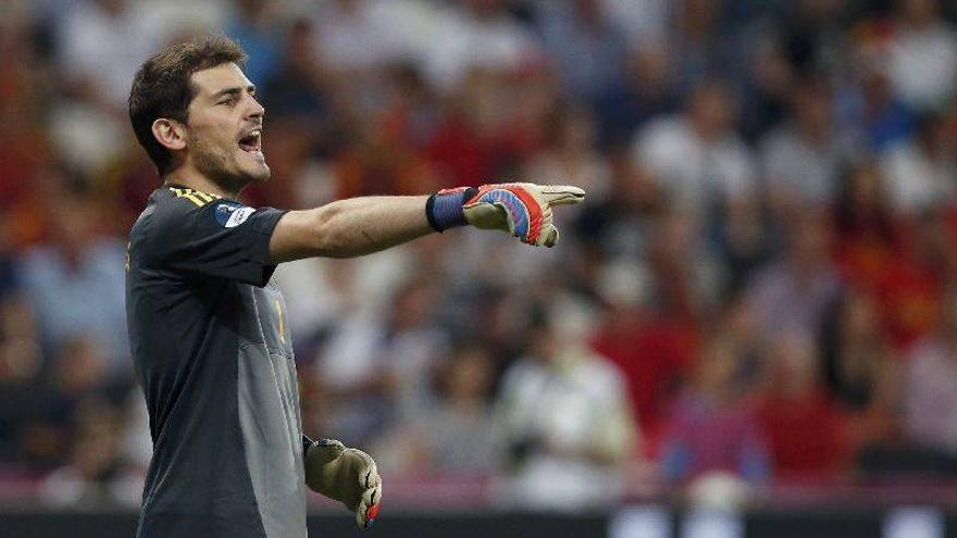 Casillas: &quot;De puertas para fuera parece que va a ser coser y cantar&quot;