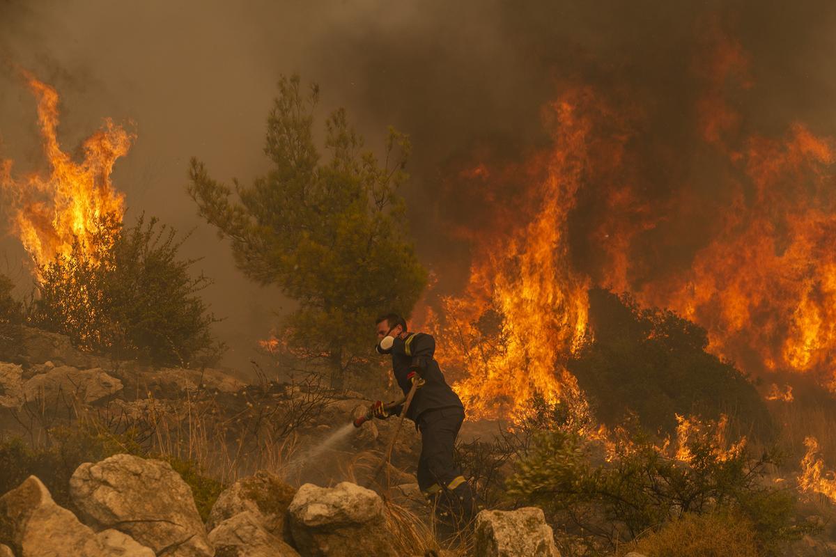 Nueva ola de incendios en Grecia