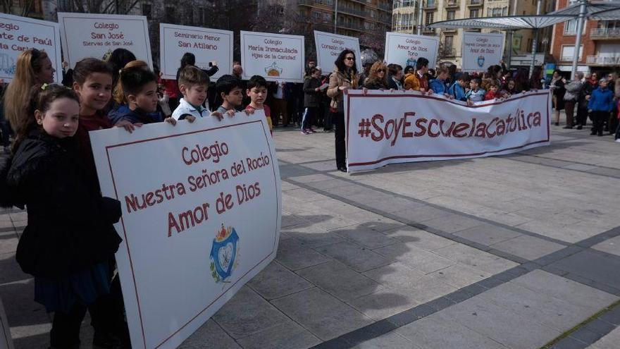 Las escuelas católicas reivindican su papel en educación