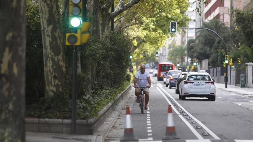 Acera Peatonal pide una solución inmediata a los peligros del carril bici en Sagasta