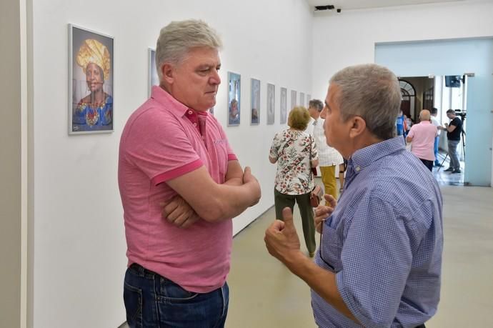 23-07-2019 LAS PALMAS DE GRAN CANARIA. Inauguración exposición del Festival de Folclore de Ingenio, en el Rectorado de la ULPGC  | 23/07/2019 | Fotógrafo: Andrés Cruz