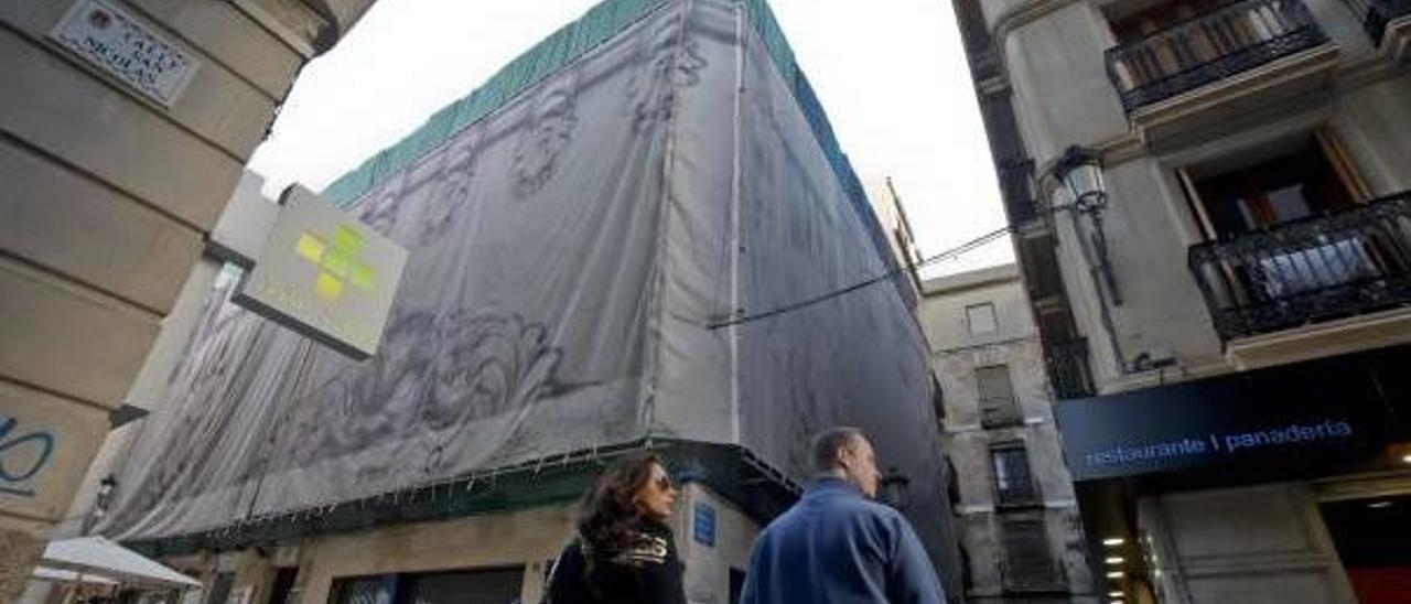 El edificio municipal de la calle Mayor 24 se encuentra abandonado