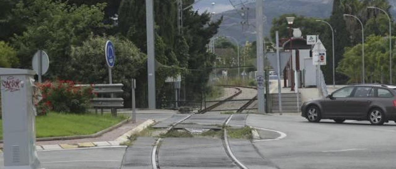 El Puerto estudia que los trenes de mercancías vuelvan a los muelles