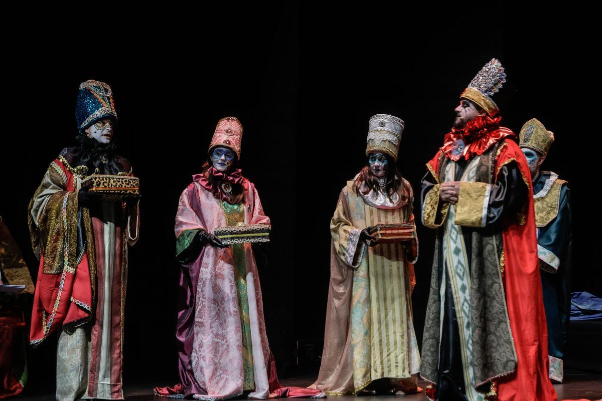 FOTOS | 'Adoració dels Reis' en Palma.