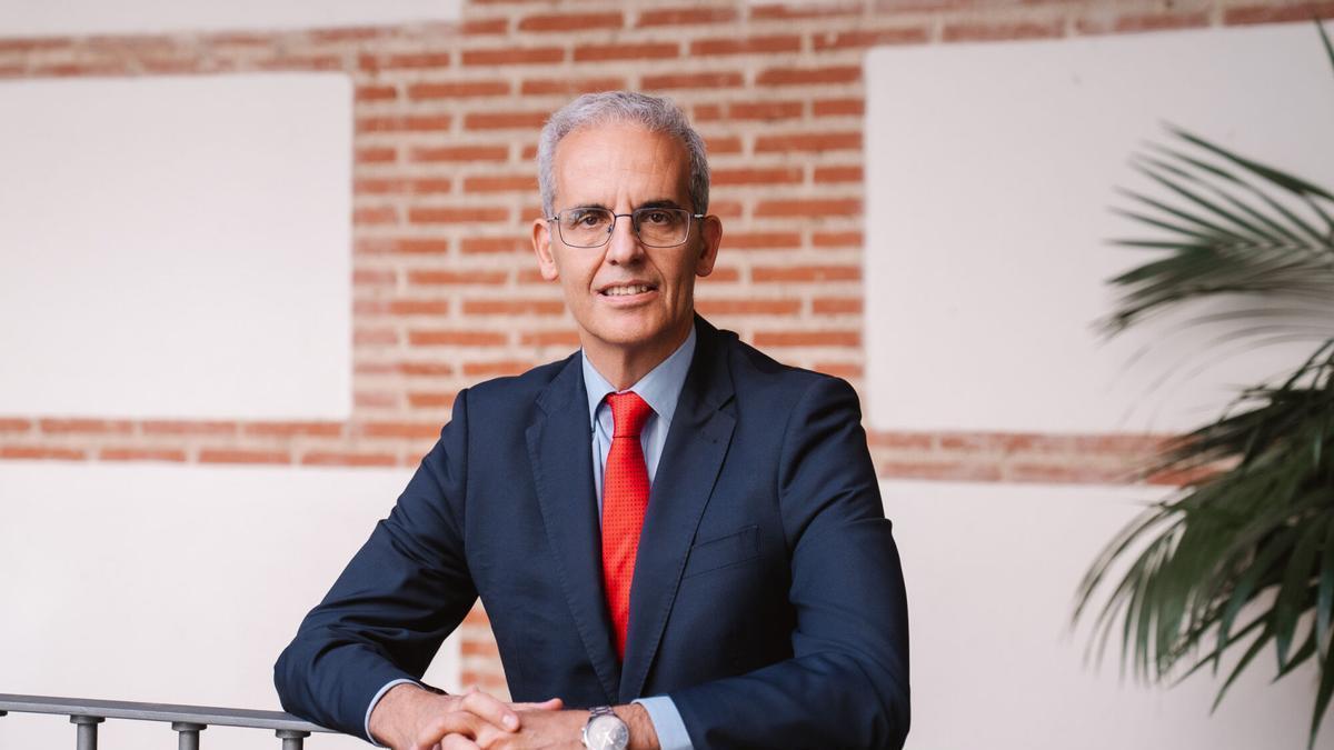 Luis Martínez-Sicluna (FEMP): Los ayuntamientos tenemos suelo y dinero para construir viviendas, pero necesitamos que nos dejen hacerlo