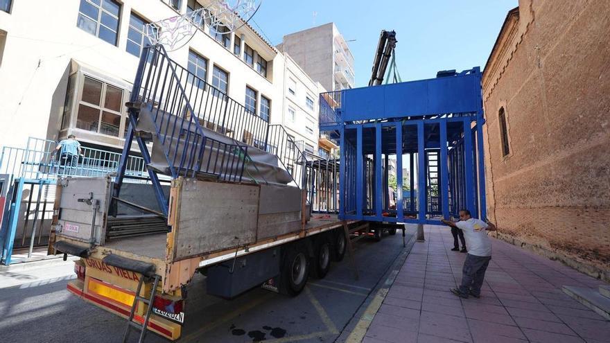 Vídeo: Montaje de cadafals en Vila-real