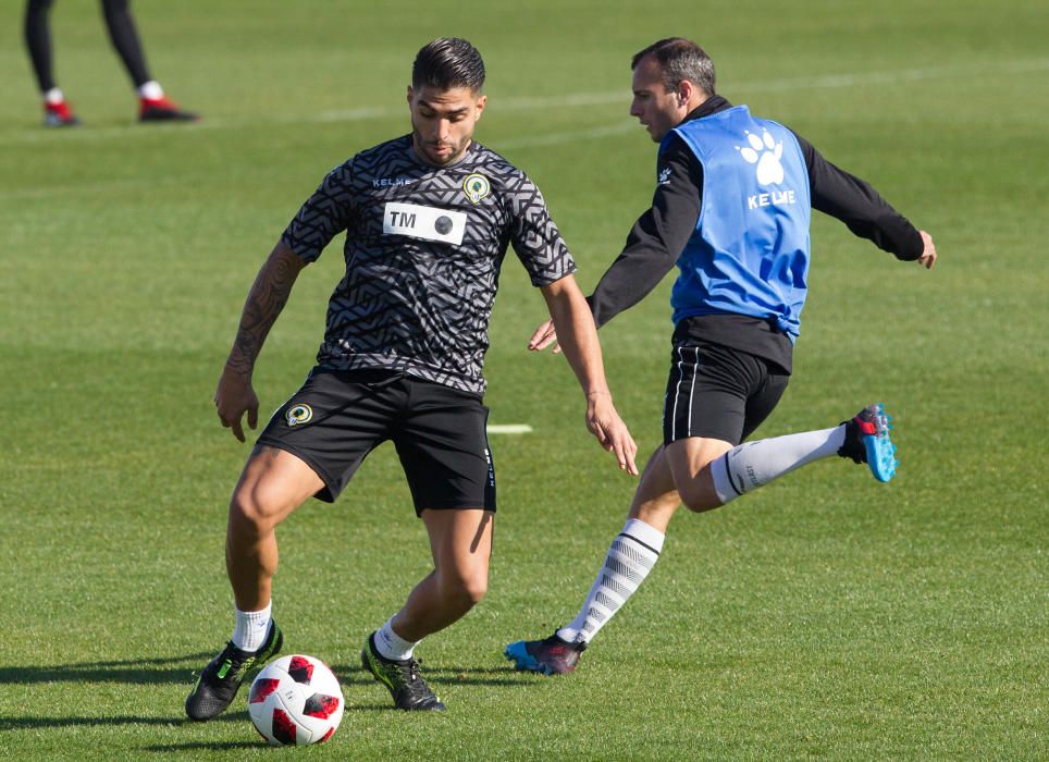 Presentación de Jona como nuevo jugador del Hércules CF