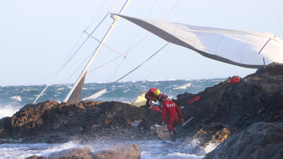 Galeria d'imatges: La zona on ha tingut lloc l'accident marítim al Port de la Selva