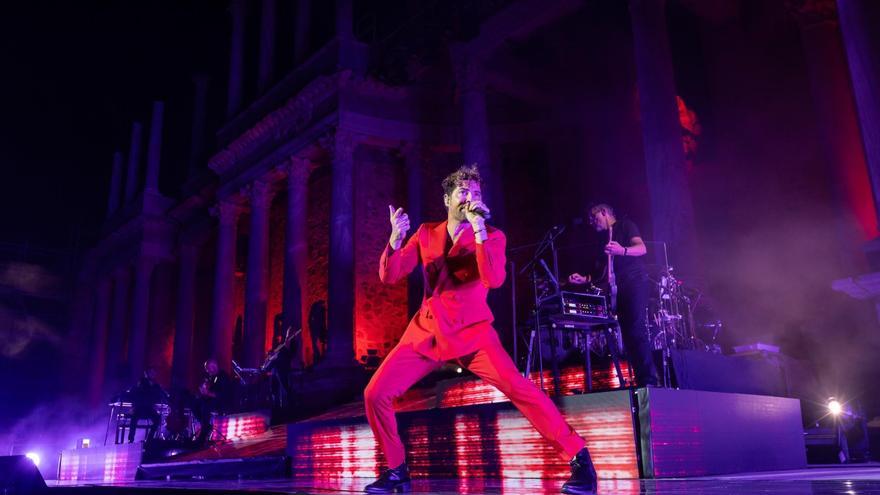 David Bisbal demuestra en el Teatro Romano de Mérida que está más vivo que nunca