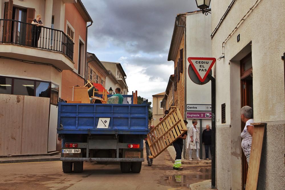 Nach den Wassermassen, in denen 13 Menschen starben, kam die beispiellose Hilfswelle. Die MZ war mehrmals in Sant Llorenç und Umgebung unterwegs.