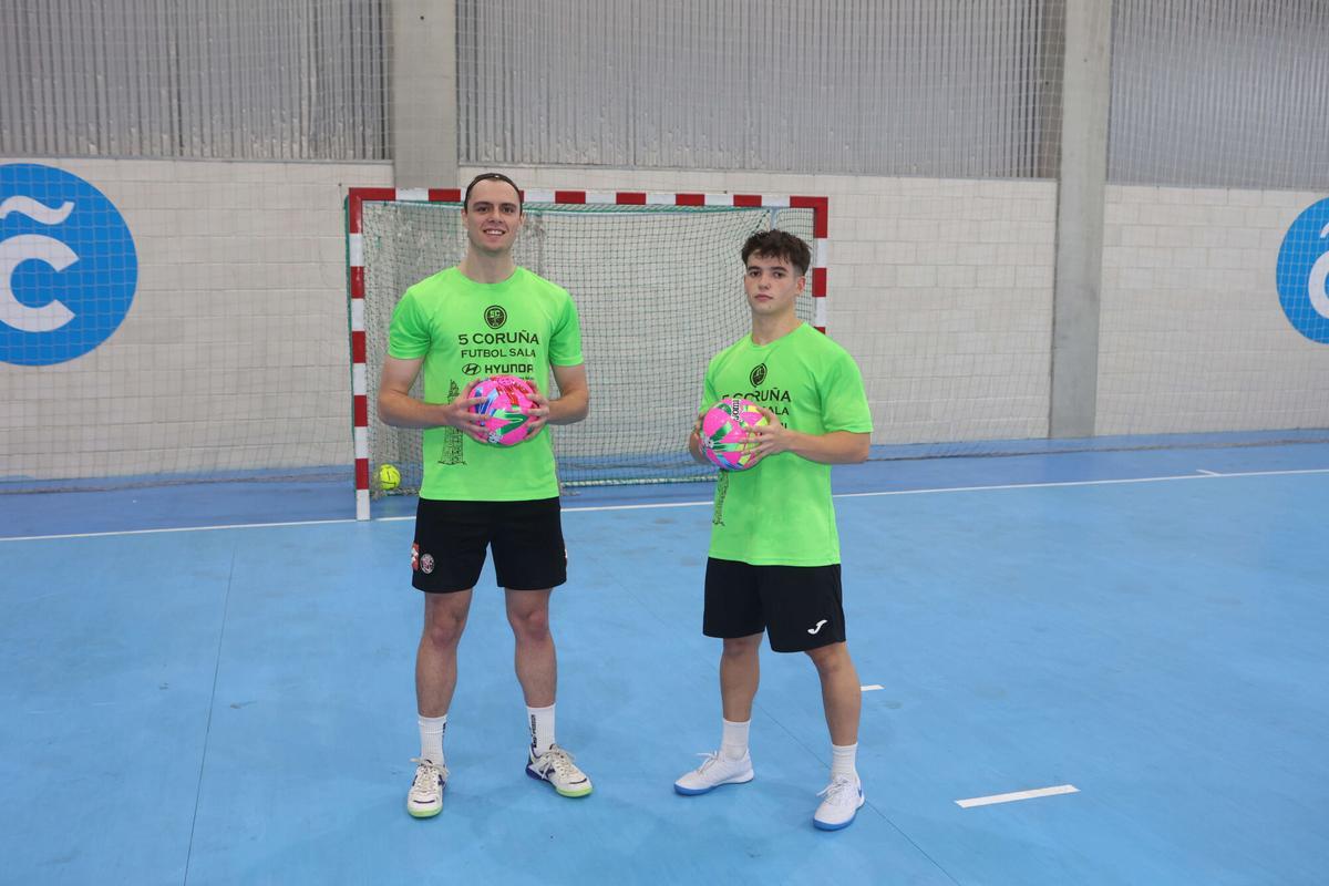Foto de grupo a la plantilla del 5 Coruña para reportaje de inicio de temporada