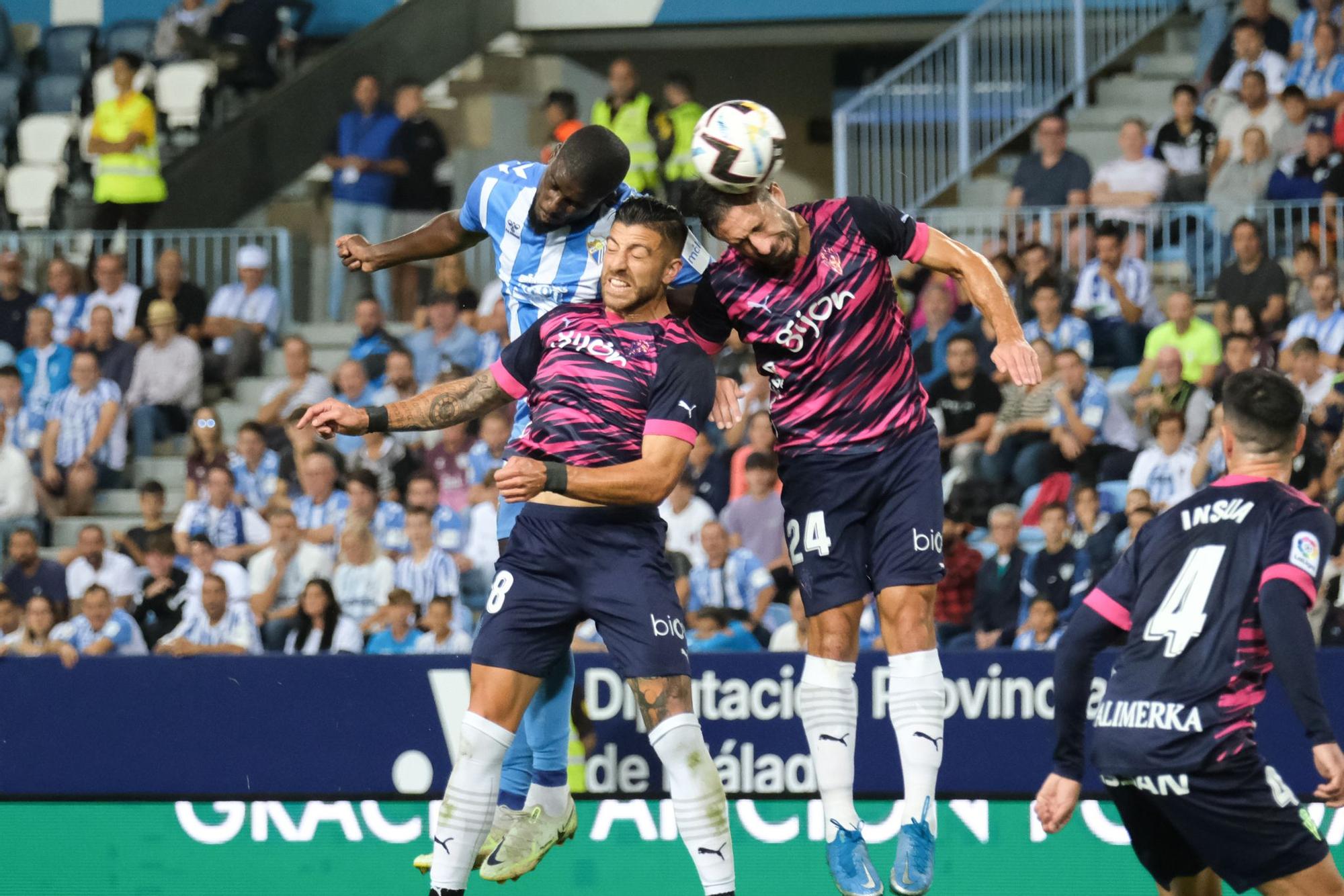 El Málaga CF - Sporting de Gijón, en imágenes