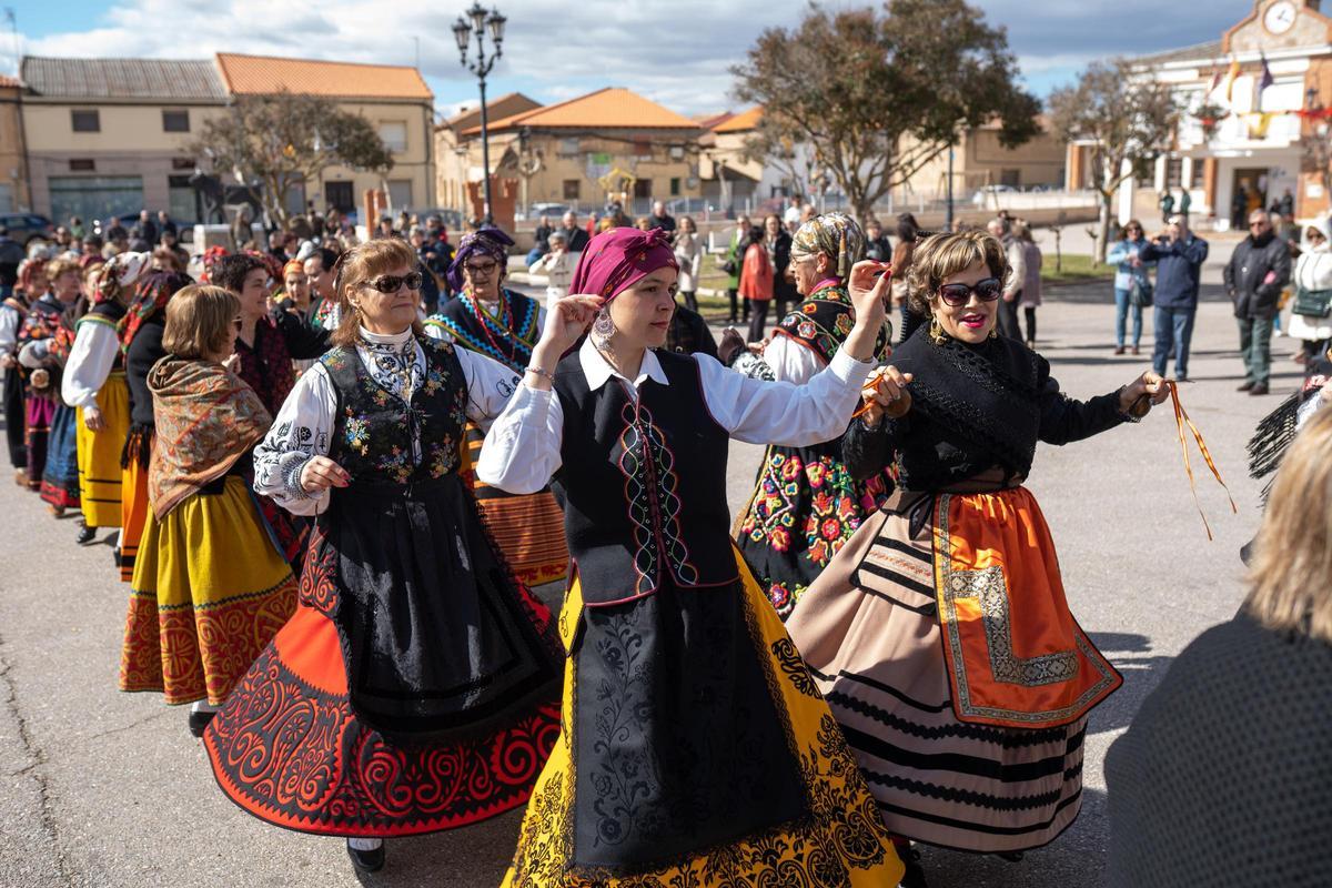 GALERÍA | Las mejores imágenes de la fiesta del CIT en Villlarrín GALERÍA | Las mejores imágenes de la fiesta del CIT en Villlarrín