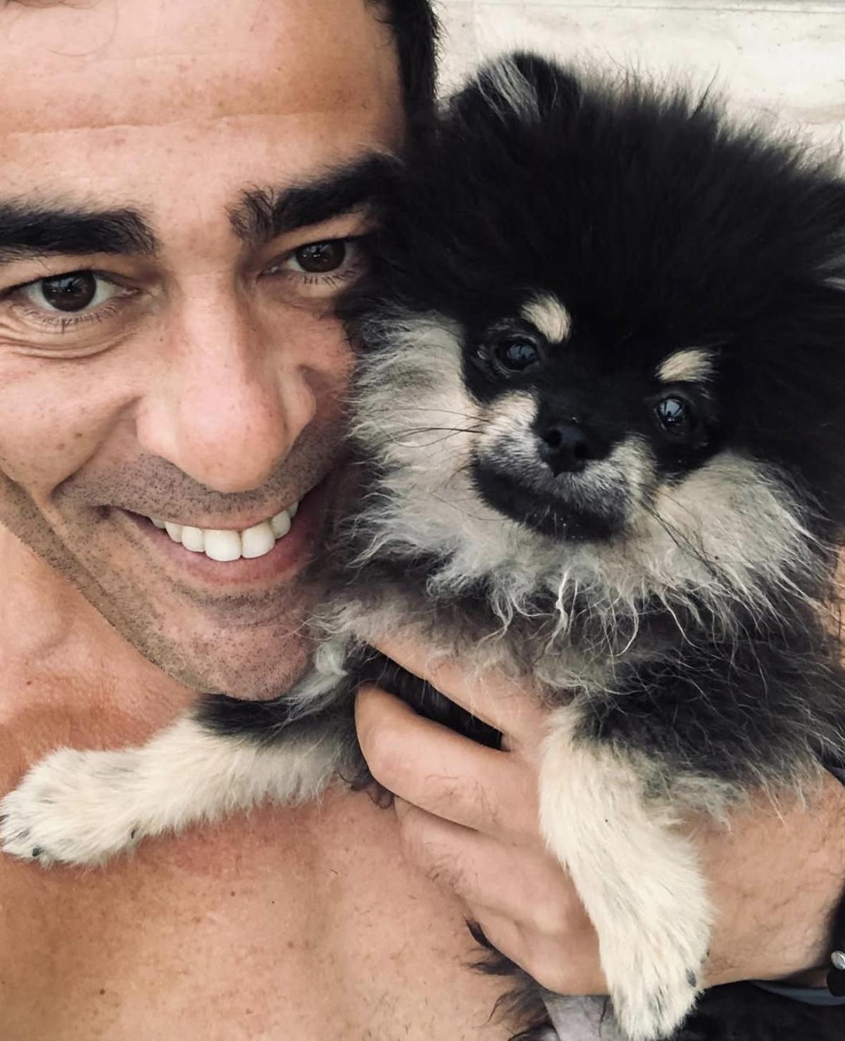 Pablo Chiapella está enamorado de su pomerania Paquito