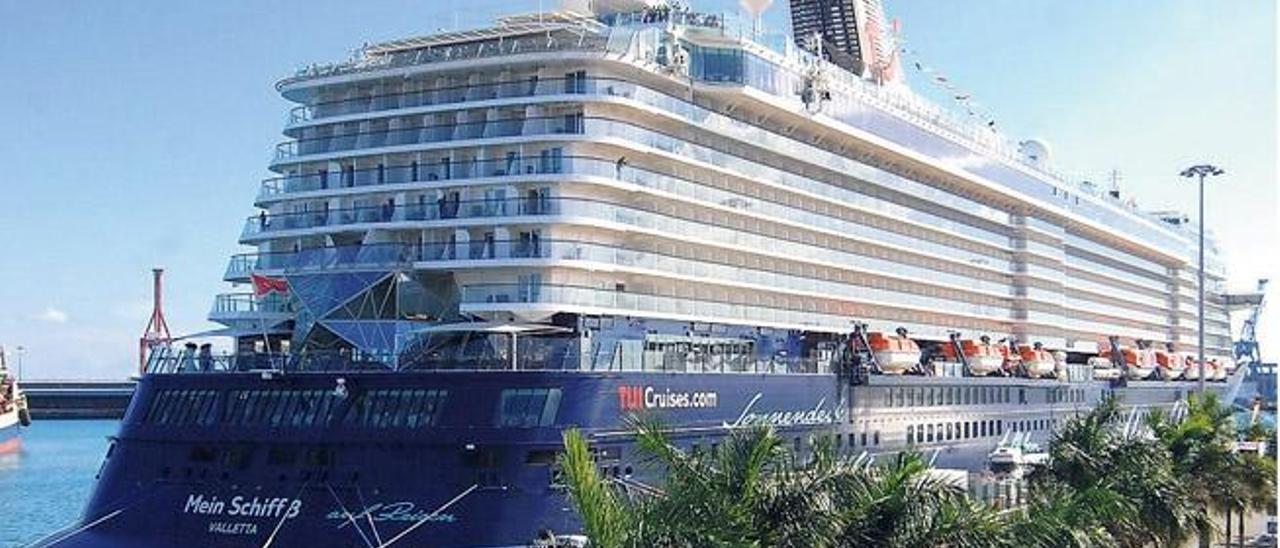 El Puerto logra que el &#039;Mein Schiff 4&#039; tenga como puerto base a la capital