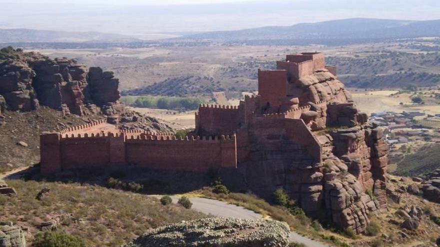 La Diputación de Teruel, a la cabeza en la defensa de los castillos