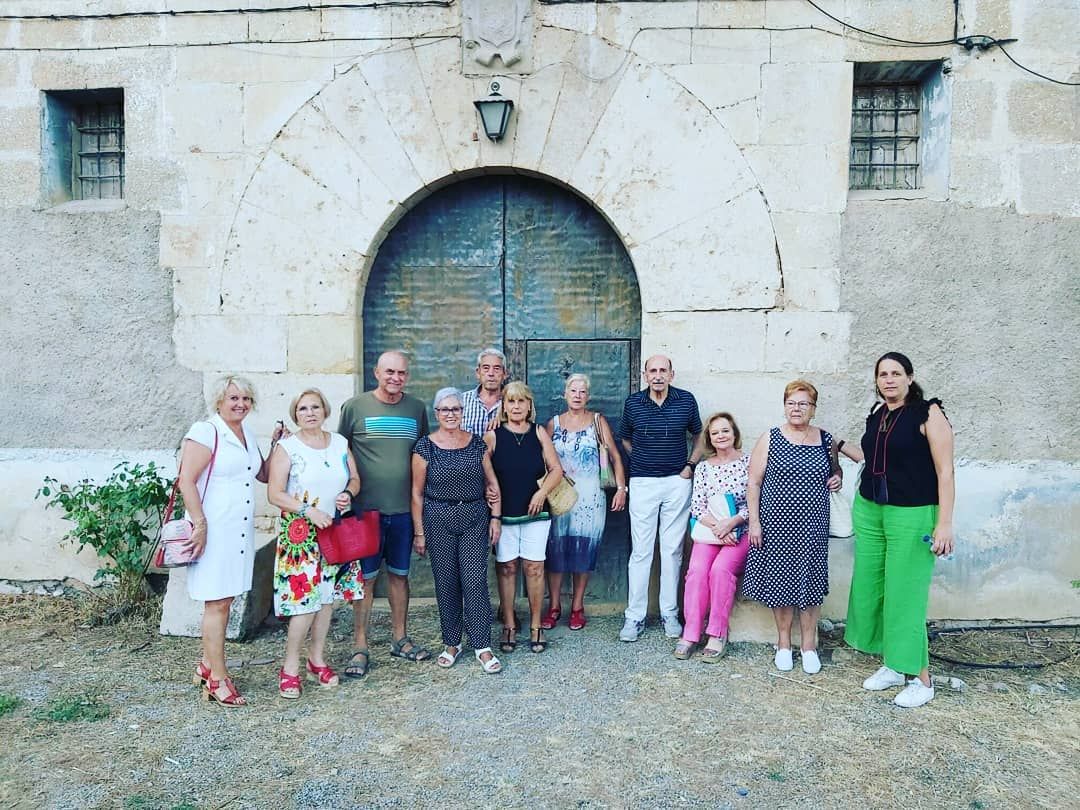 Las asociaciones culturales de Altura visitan la Casa Grande