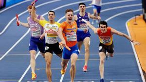 Espanya tanca l’Europeu amb una gran plata en el 4x400 masculí